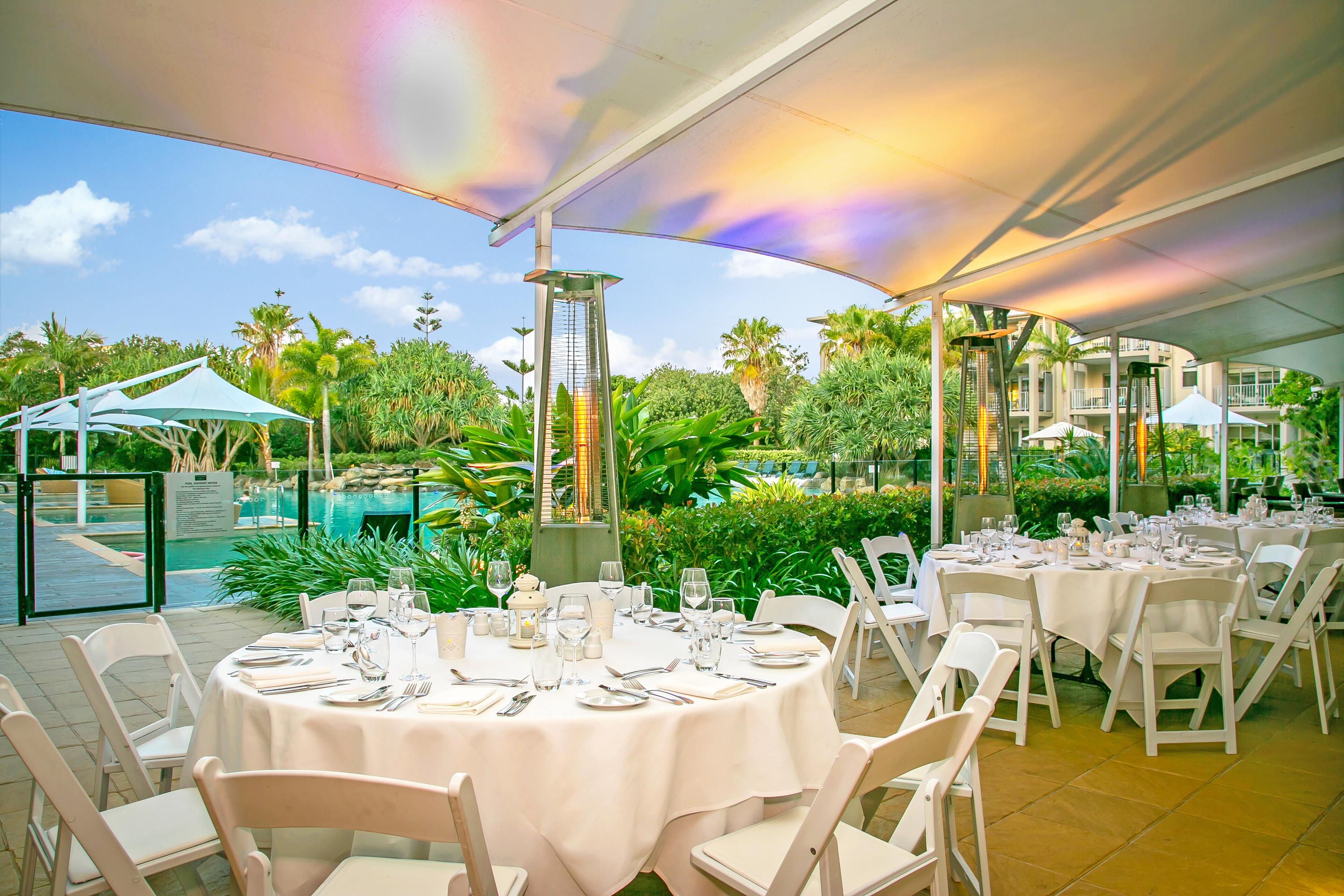 Peppers Salt Resort & Spa Kingscliff Kültér fotó The Pavilion at the InterContinental Sanctuary Cove Resort