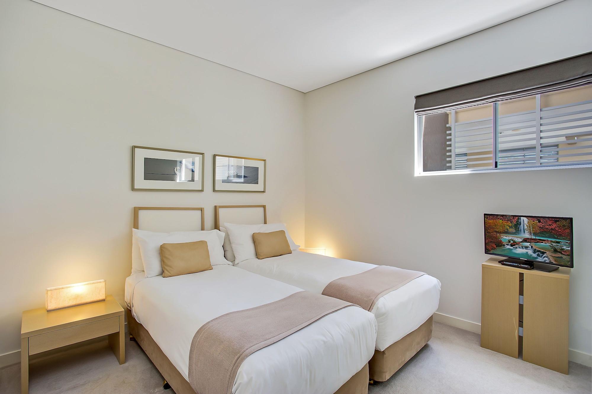 Peppers Salt Resort & Spa Kingscliff Kültér fotó A bedroom at the hotel